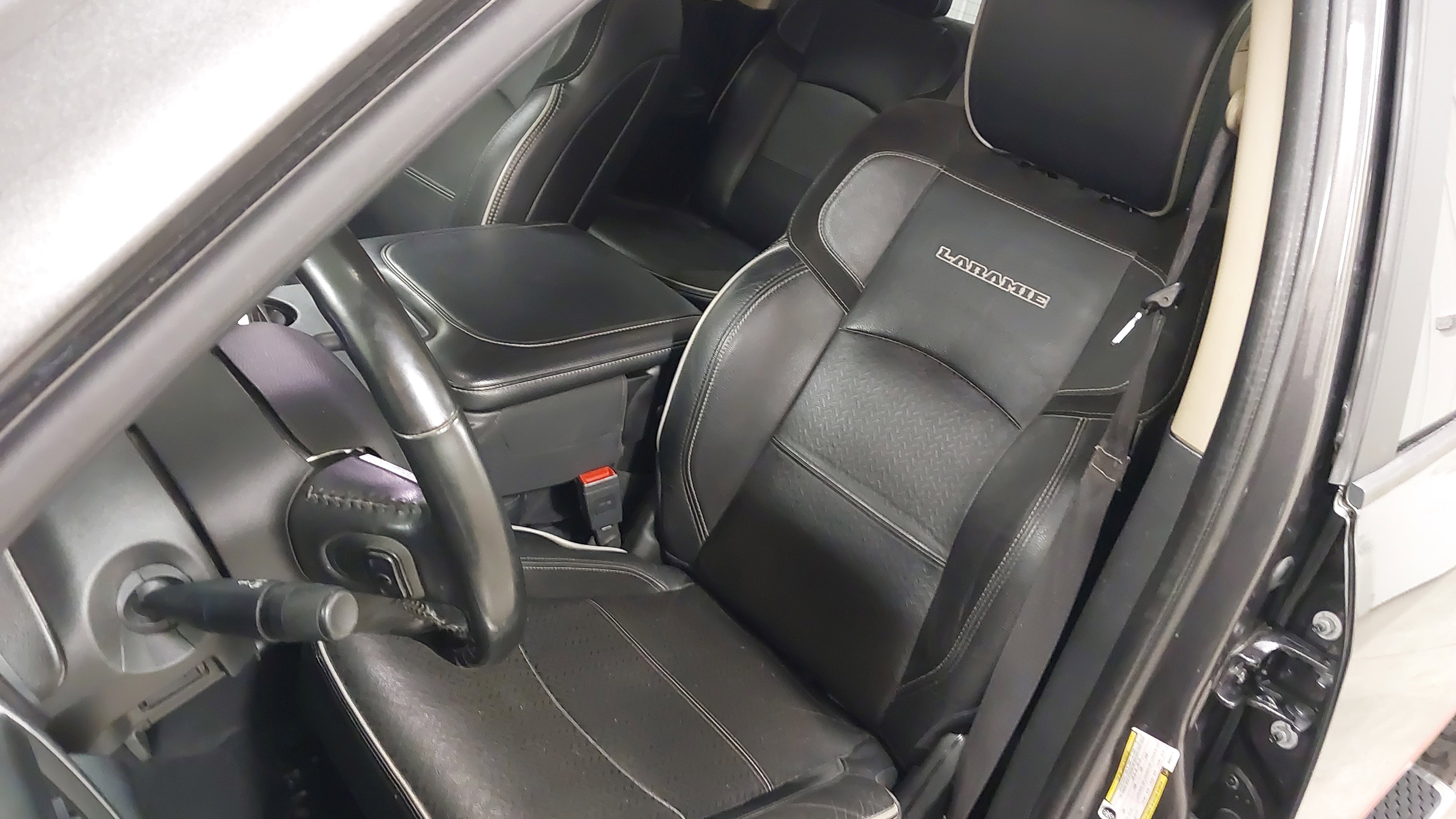 Used 2021 RAM 2500 Laramie image 22