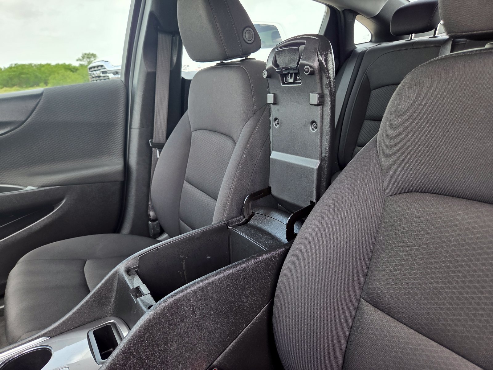 Used 2024 Chevrolet Malibu LT FWD image 31