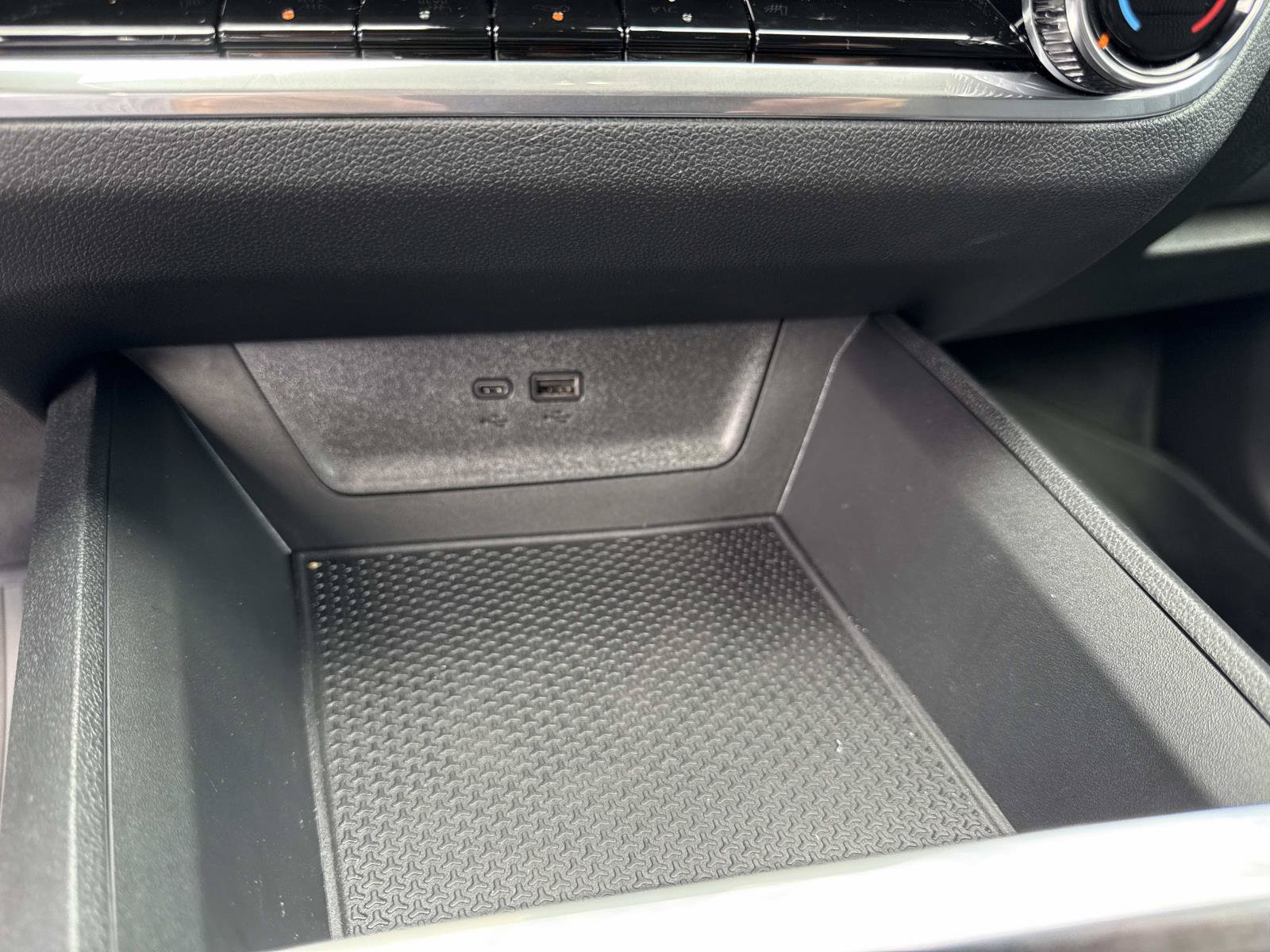 Used 2026 Chevrolet Equinox LT FWD image 27