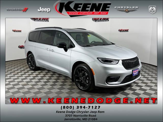 New 2026 Chrysler Pacifica Limited