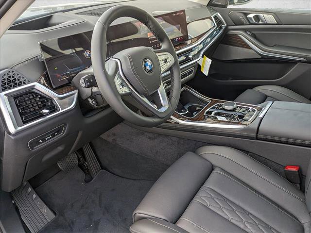 Certified 2026 BMW X7 xDrive40i image 3