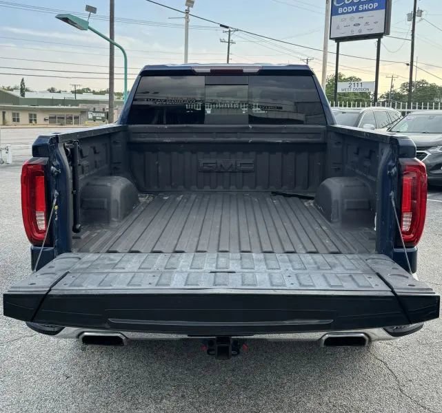 Used 2019 GMC Sierra 1500 SLT AWD/4WD image 15