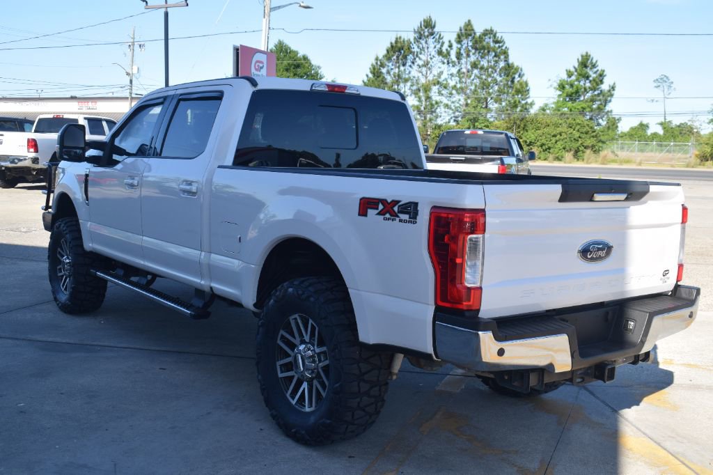 Used 2017 Ford F250 Lariat w/ FX4 Off-Road Package AWD/4WD image 5