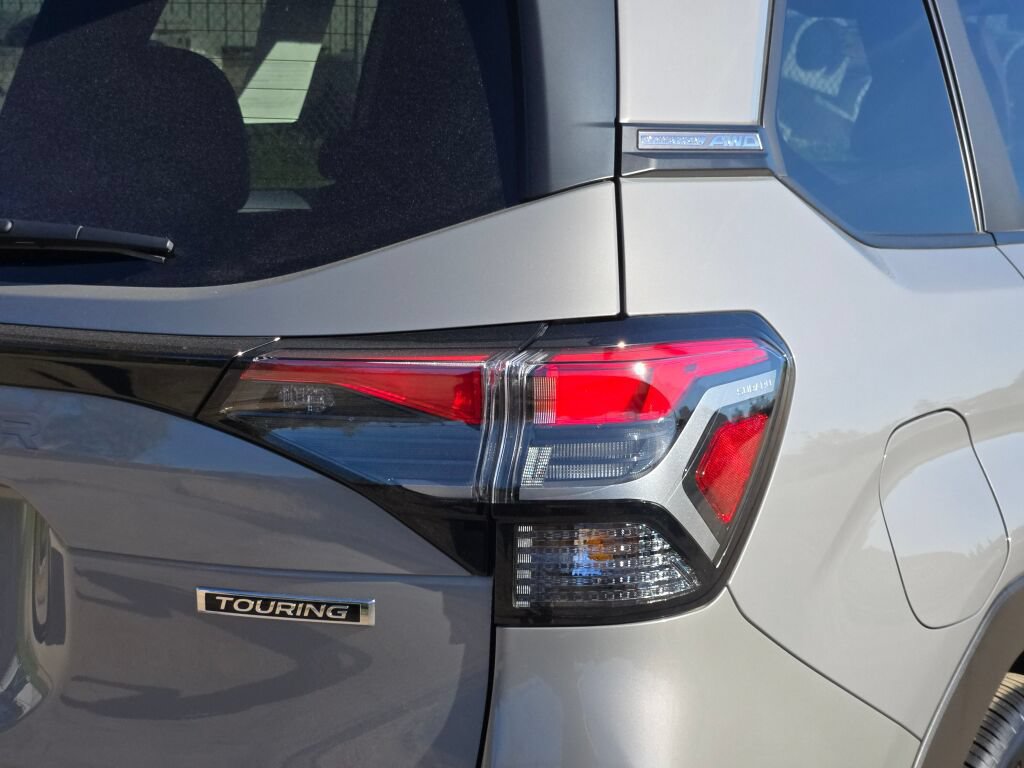 Certified 2025 Subaru Forester Touring AWD/4WD image 13