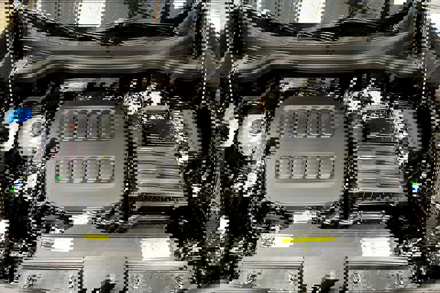 New 2026 Volkswagen Tiguan SE R-Line image 13