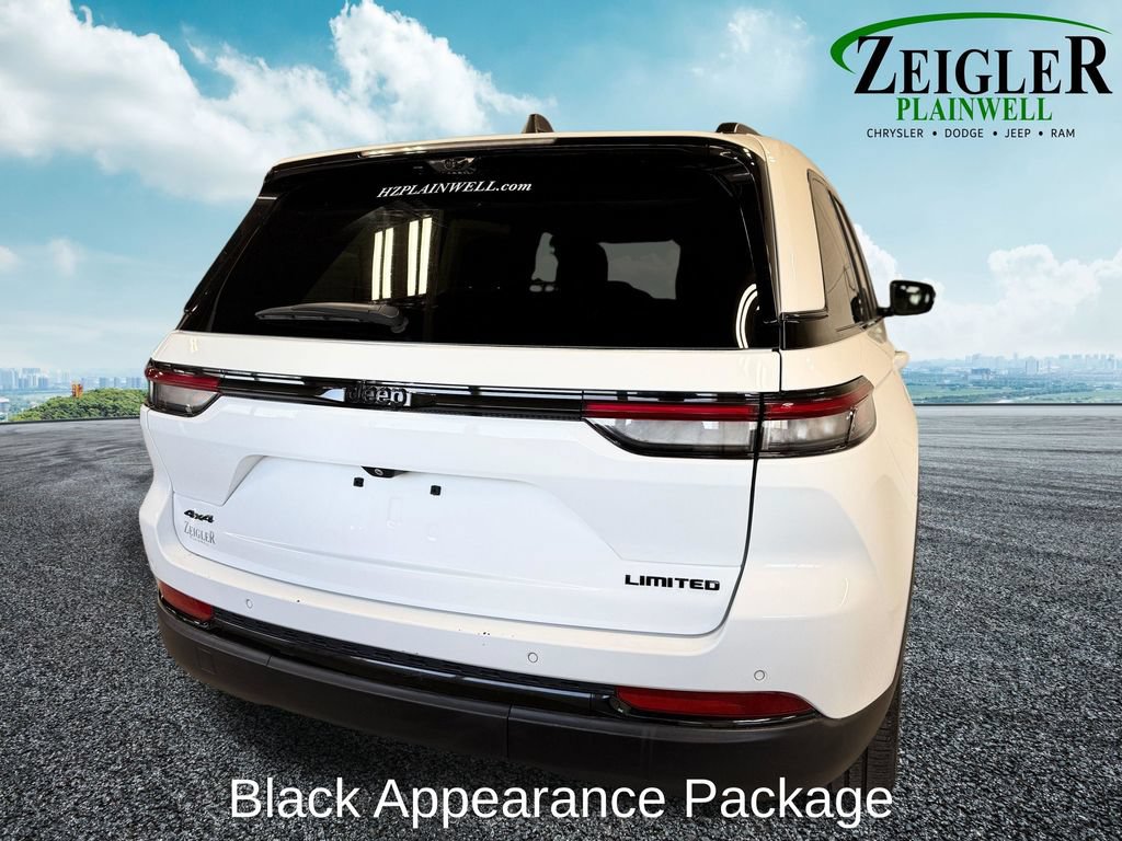 Used 2024 Jeep Grand Cherokee Limited w/ Luxury Tech Group II AWD/4WD image 5