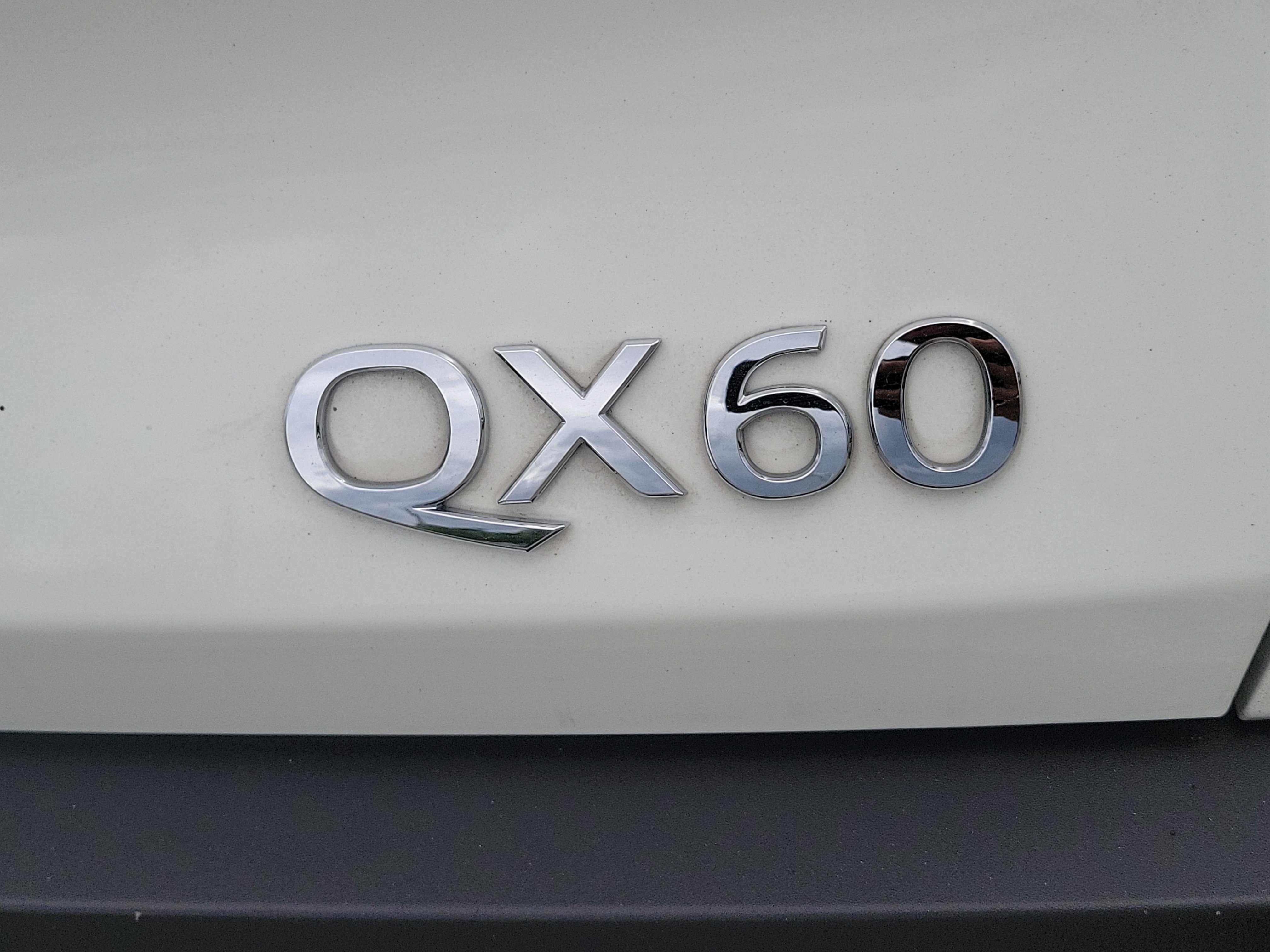 Used 2024 INFINITI QX60 Pure FWD image 33