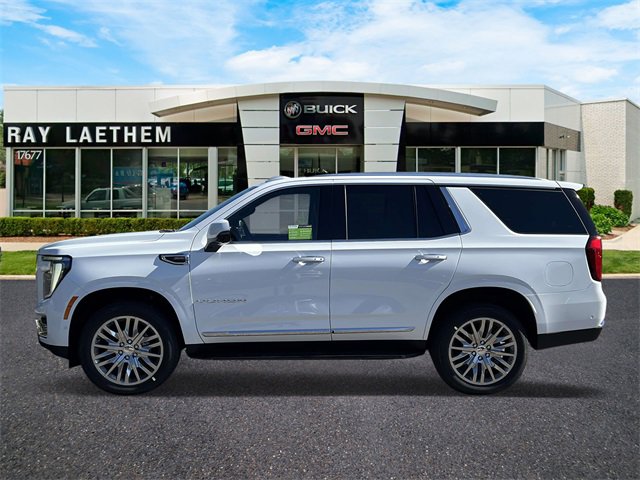 New 2026 GMC Yukon Elevation image 2