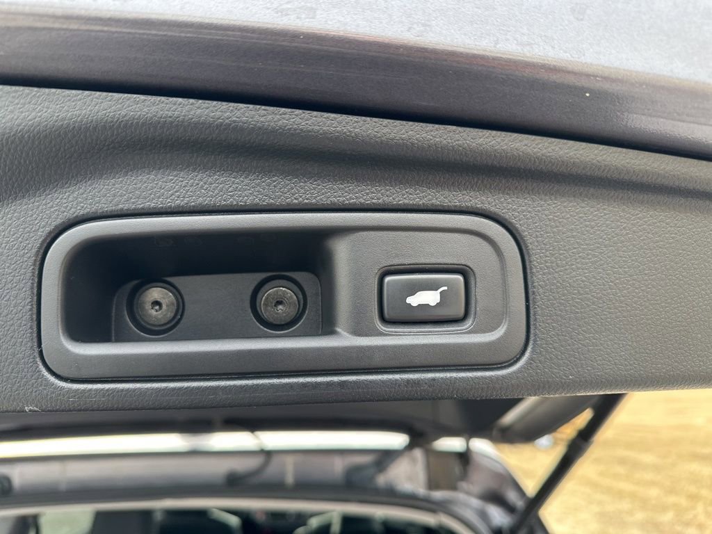 Used 2022 Honda Pilot Special Edition image 11