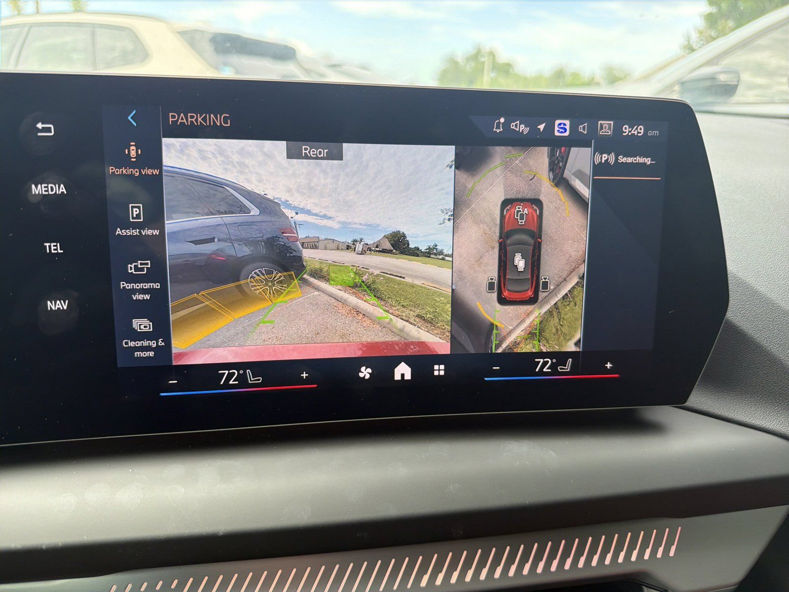 New 2026 BMW 228i w/ Technology Package FWD image 25