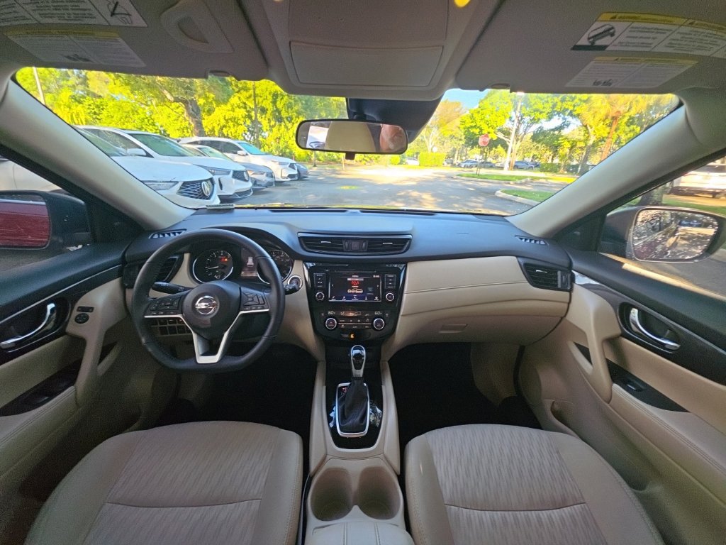 Used 2019 Nissan Rogue SV FWD image 31