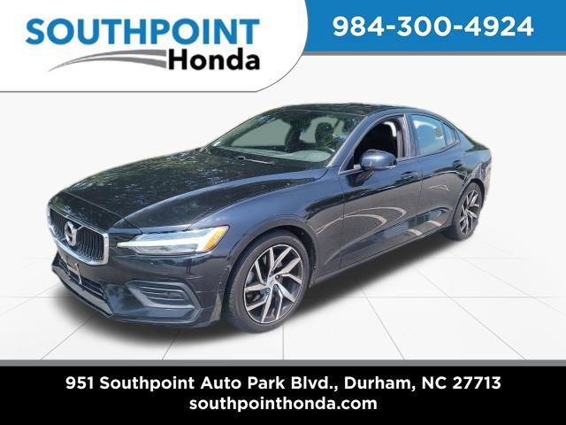 Used 2019 Volvo S60 T5 Momentum w/ Premium Package
