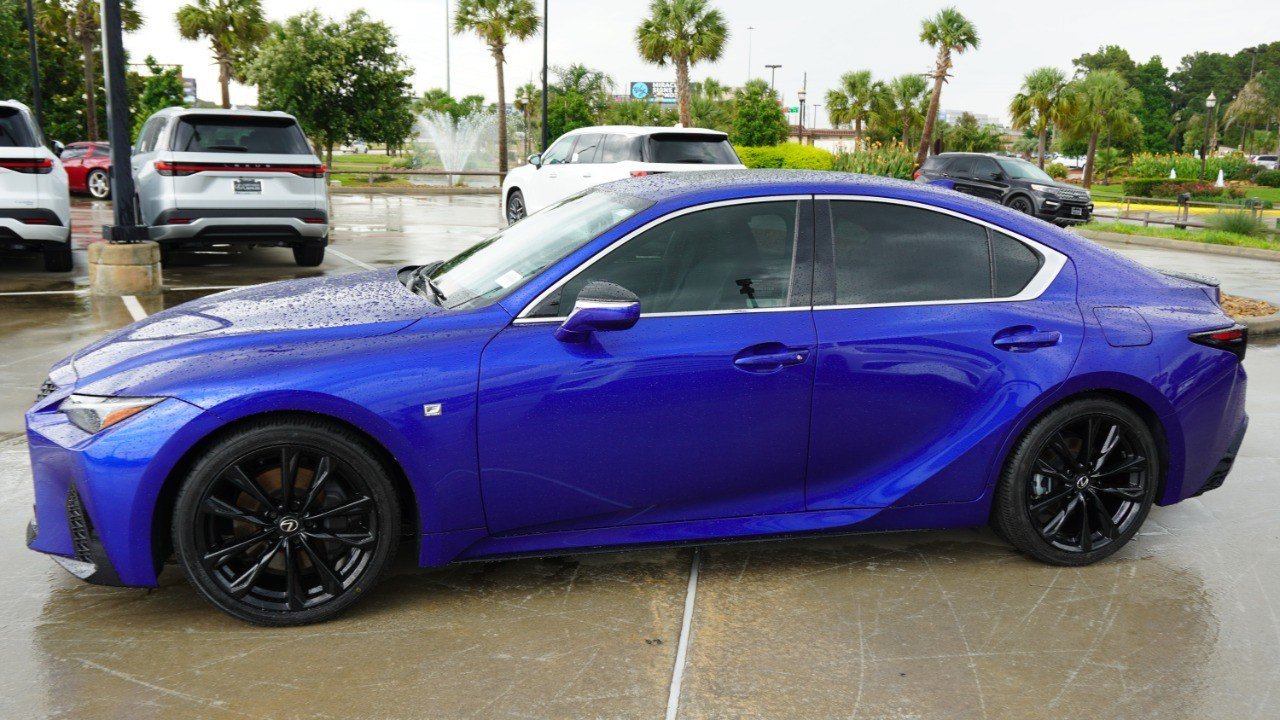 Certified 2023 Lexus IS 350 F Sport RWD image 5