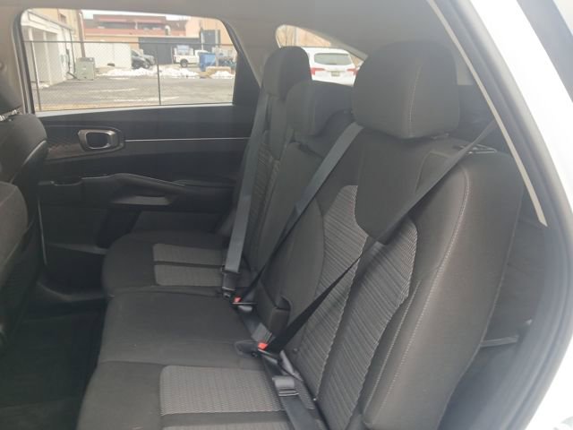 Certified 2023 Kia Sorento LX image 36