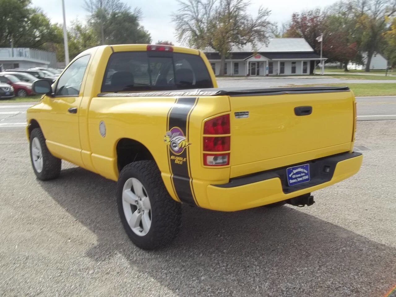 Used 2005 Dodge Ram 1500 Truck SLT w/ Rumblebee Group image 5