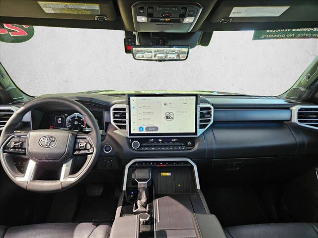 Used 2024 Toyota Tundra Platinum AWD/4WD image 22