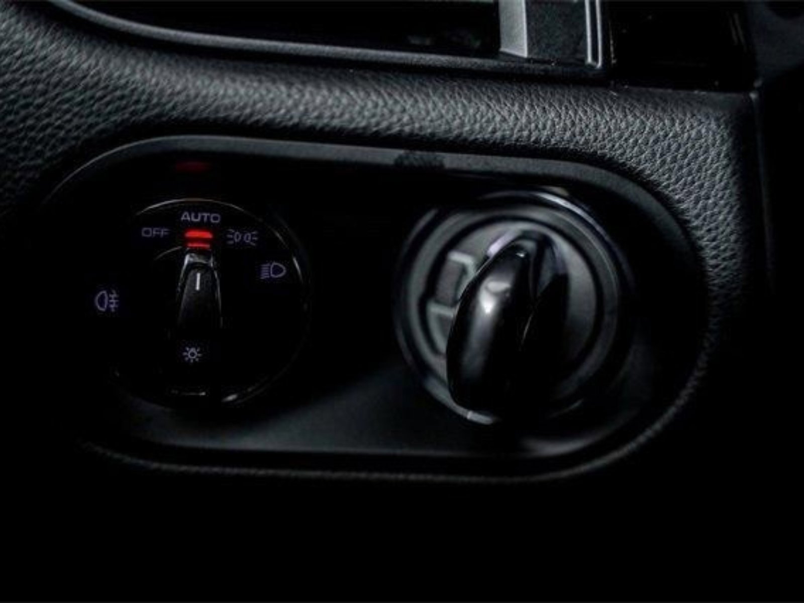 Used 2022 Porsche Macan S w/ Premium Package Plus image 57