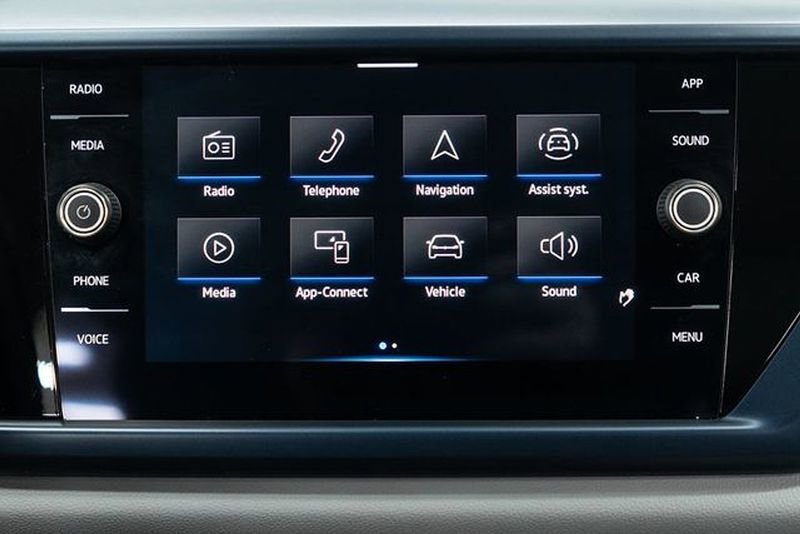 Used 2023 Volkswagen Taos SE image 18