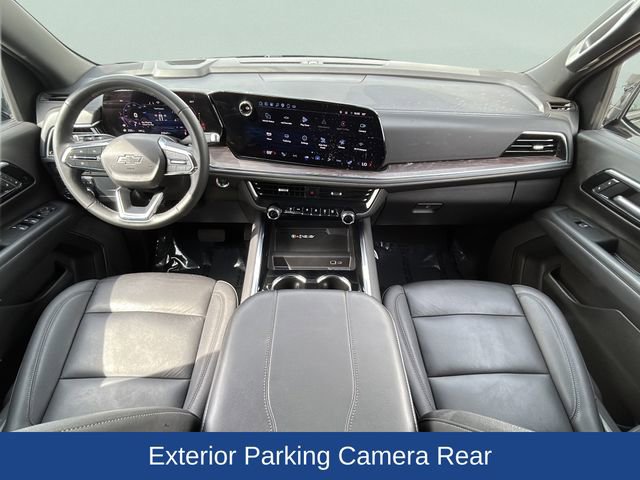 Used 2025 Chevrolet Suburban Z71 AWD/4WD image 26