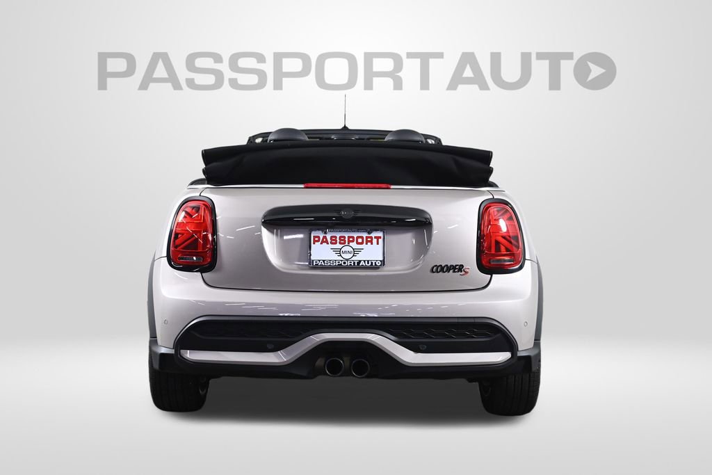 Certified 2024 MINI Cooper S image 9