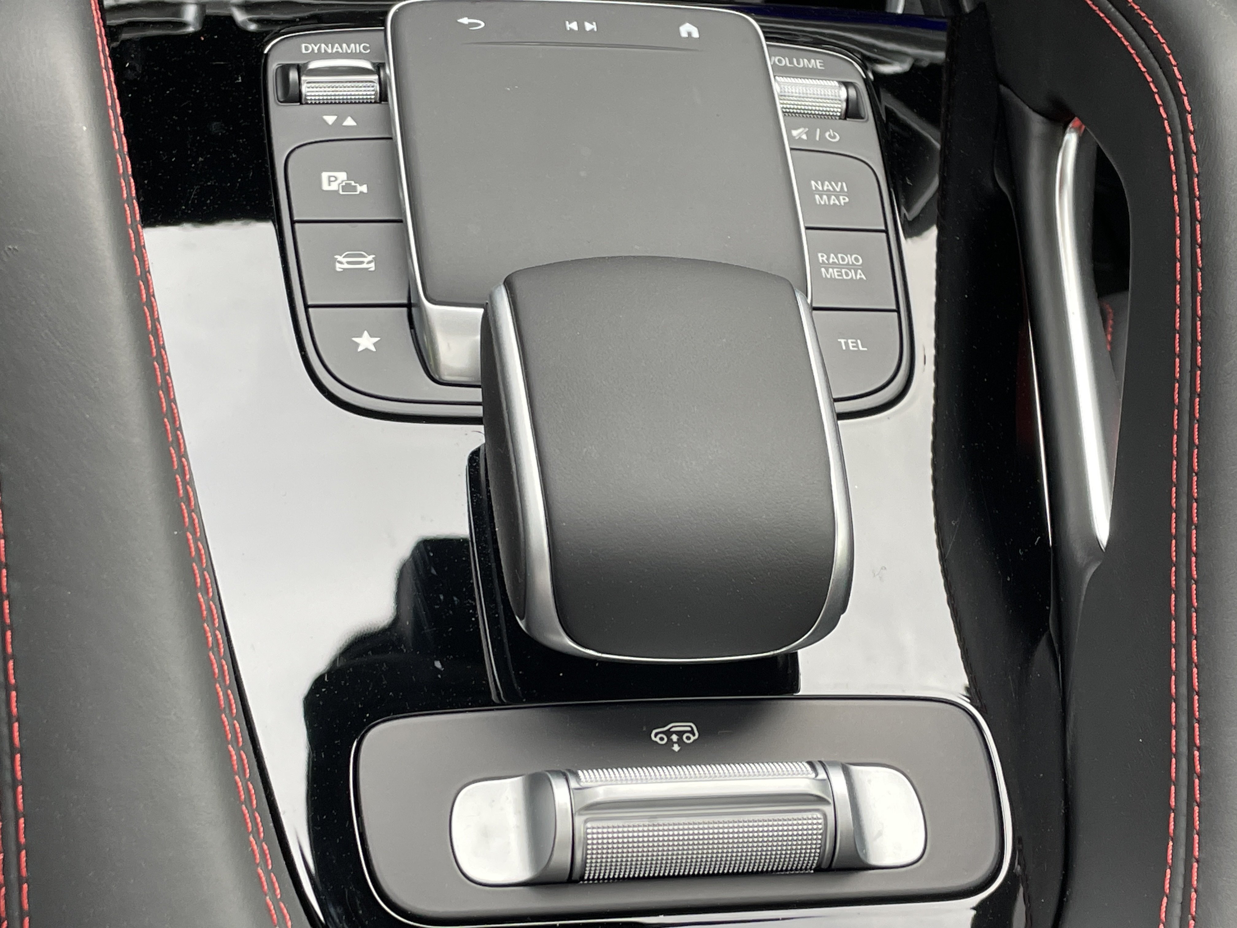 Used 2024 Mercedes-Benz GLE 53 AMG 4MATIC image 35