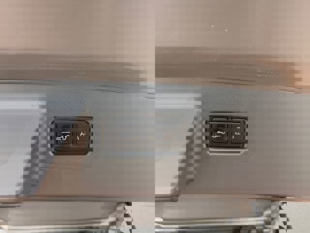 Used 2025 Hyundai Santa Fe SEL image 9