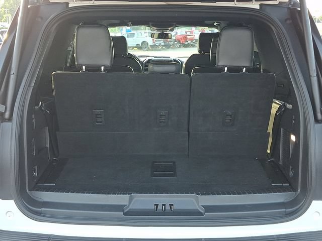 Used 2018 Ford Expedition Limited w/ Equipment Group 301A AWD/4WD image 28