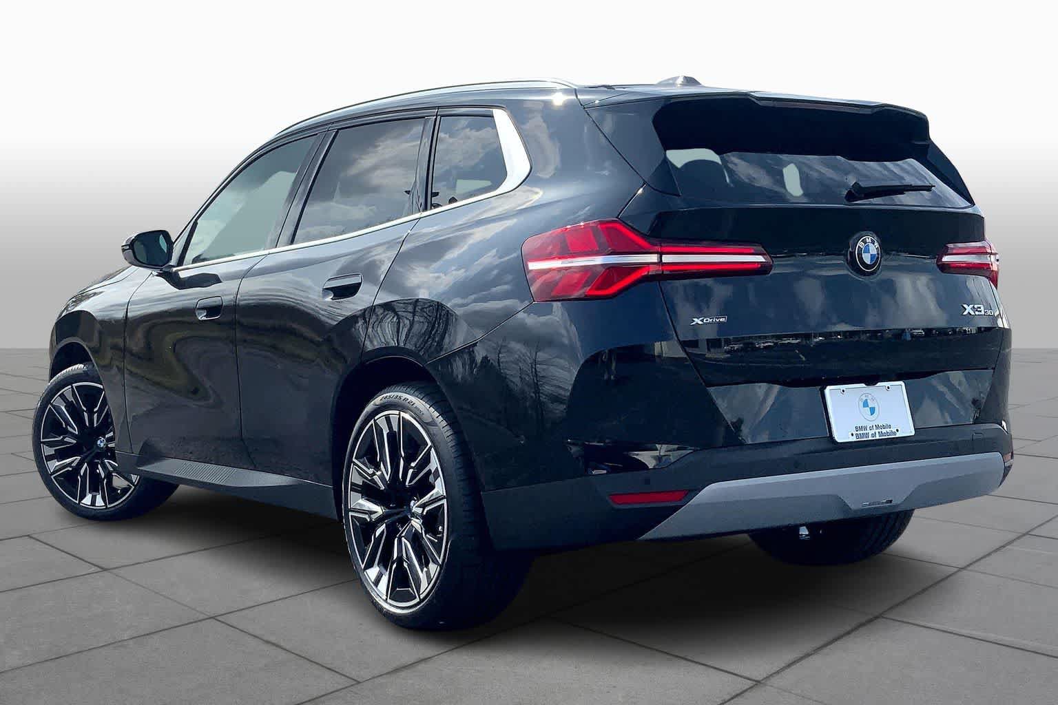 New 2026 BMW X3 xDrive30i w/ Premium Package AWD/4WD image 12