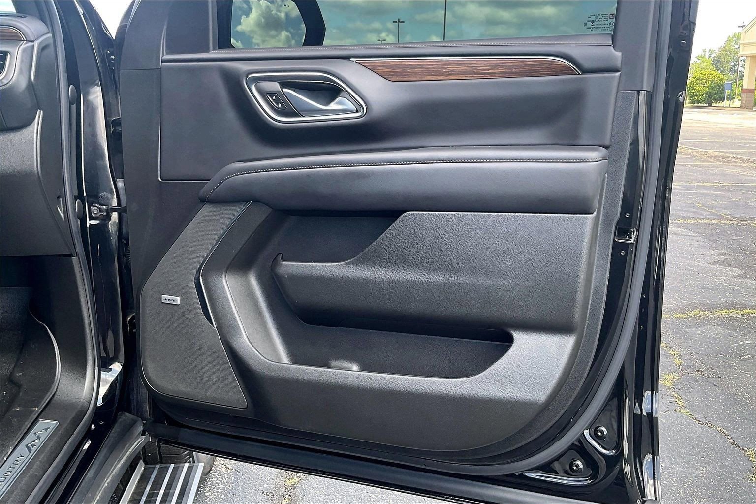 Used 2022 Chevrolet Suburban High Country AWD/4WD image 20