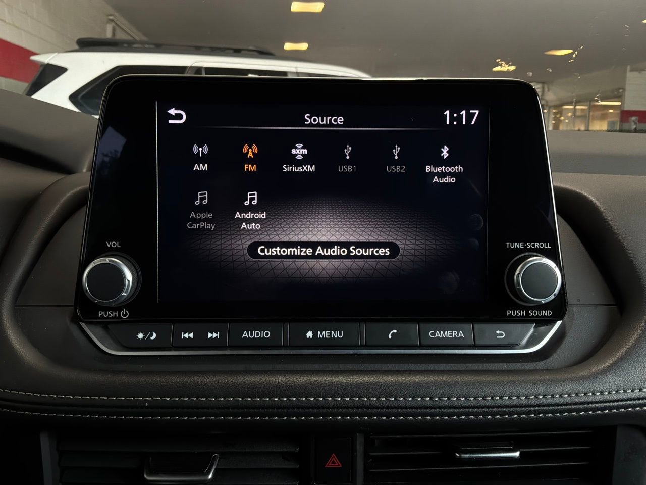 Used 2025 Nissan Rogue SV FWD image 30