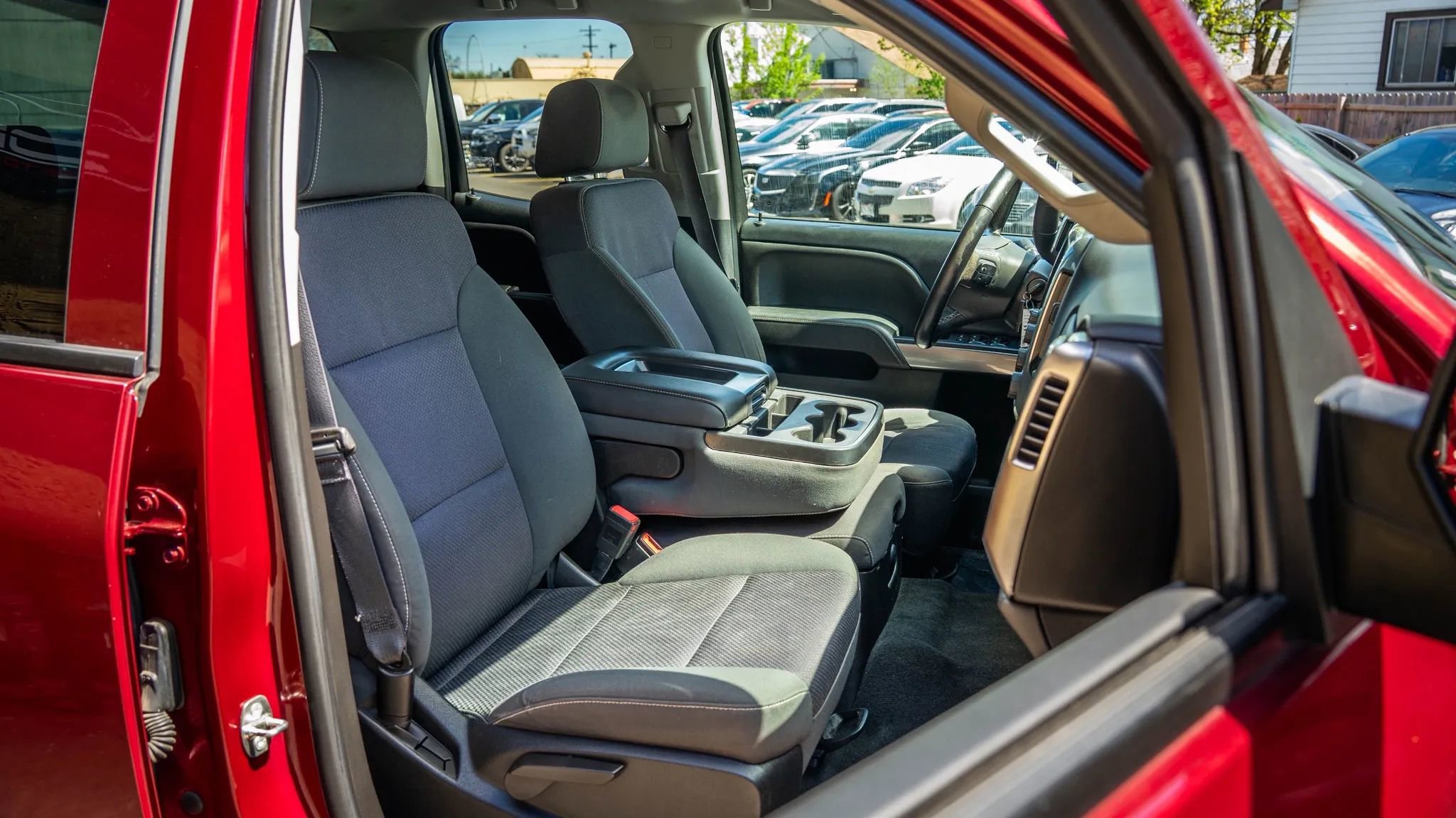 Used 2015 Chevrolet Silverado 1500 LT AWD/4WD image 2