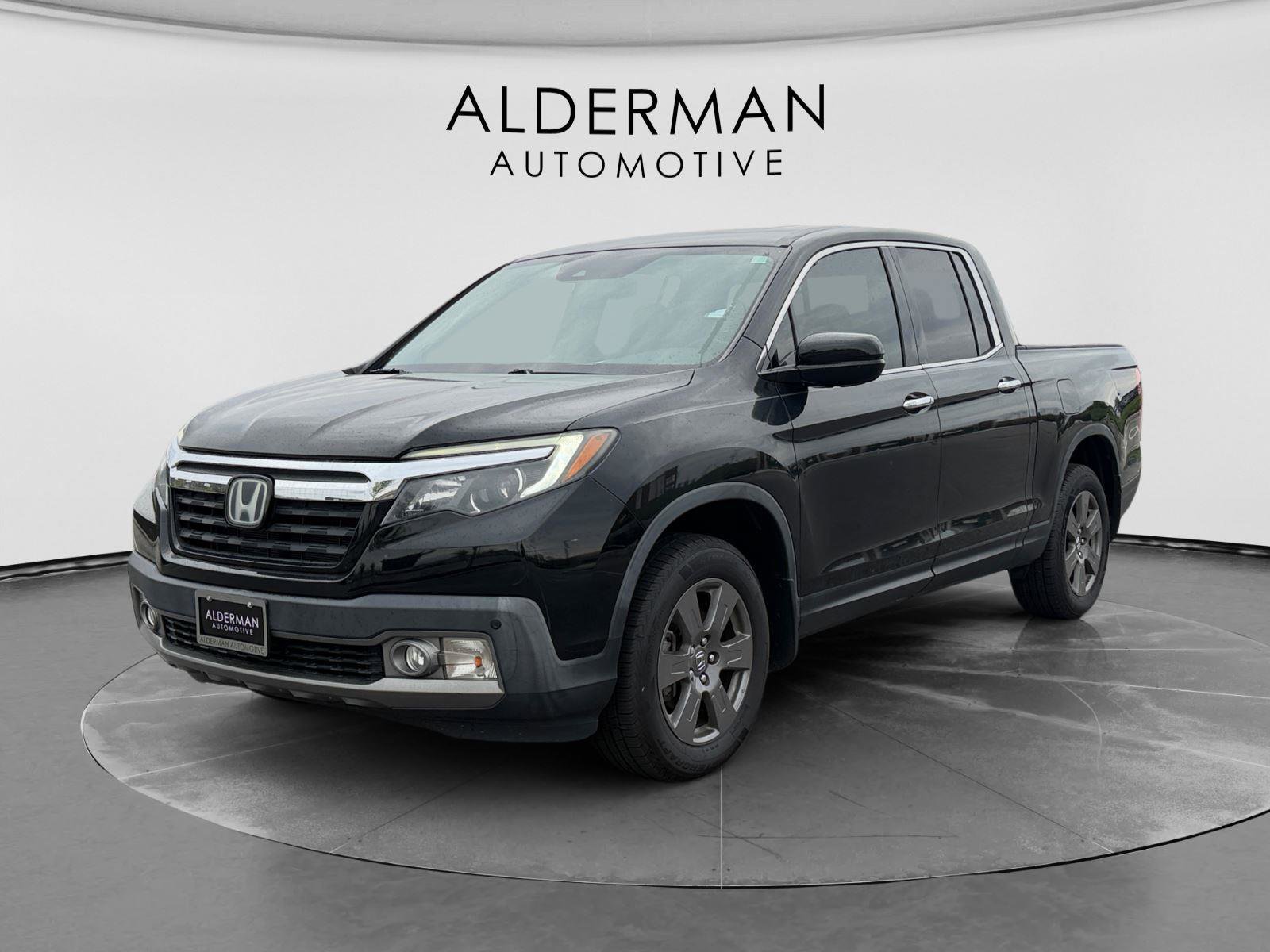 Used 2020 Honda Ridgeline RTL-E image 1
