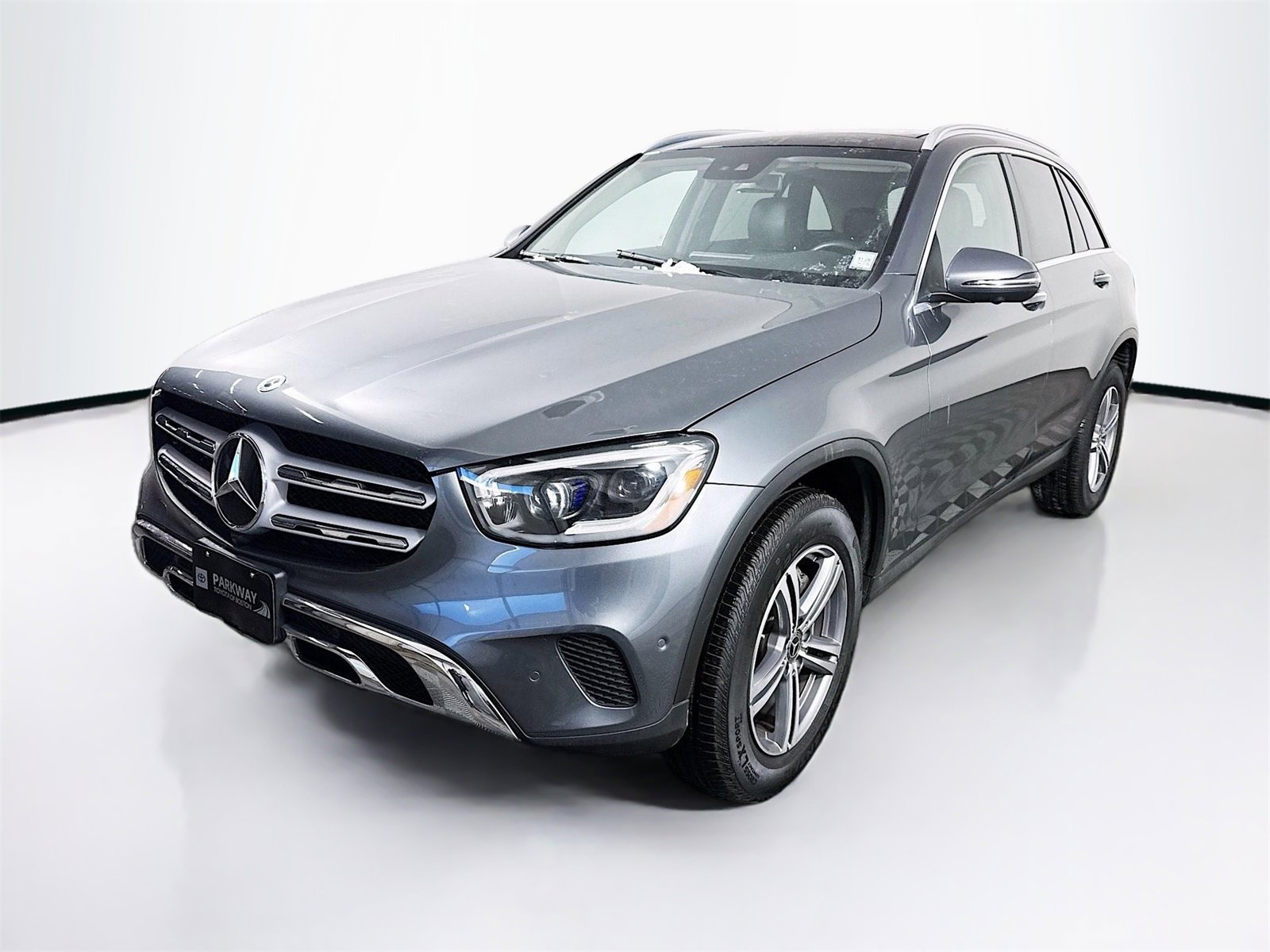 Used 2022 Mercedes-Benz GLC 300 4MATIC image 3