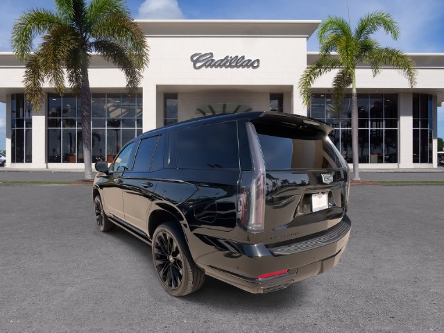 Certified 2026 Cadillac Escalade Platinum Sport w/ LPO, ONYX Package AWD/4WD image 11
