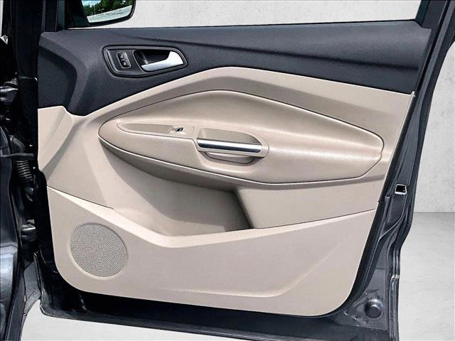 Used 2019 Ford Escape Titanium FWD image 19