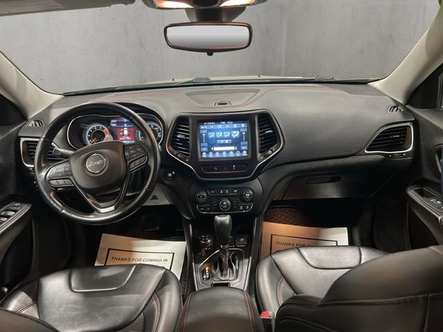 Used 2021 Jeep Cherokee Trailhawk image 12