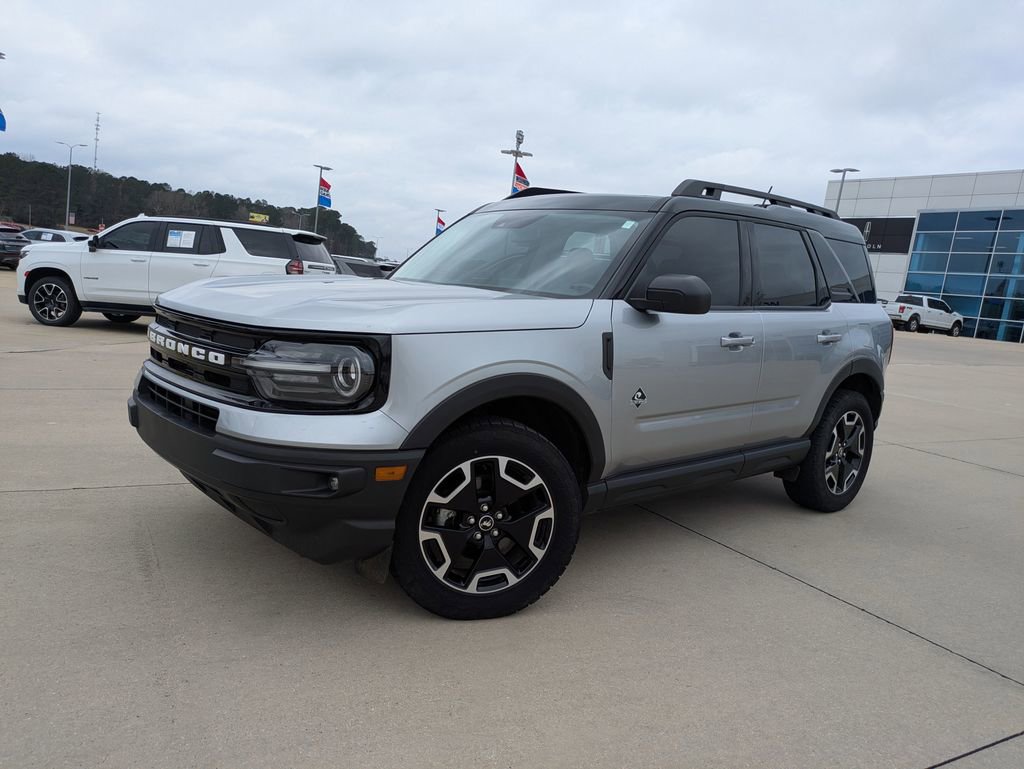 Used 2023 Ford Bronco Sport Outer Banks w/ Tech Package image 4