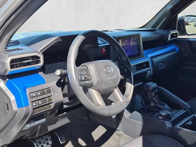 Used 2025 Toyota Tacoma TRD Sport AWD/4WD image 10