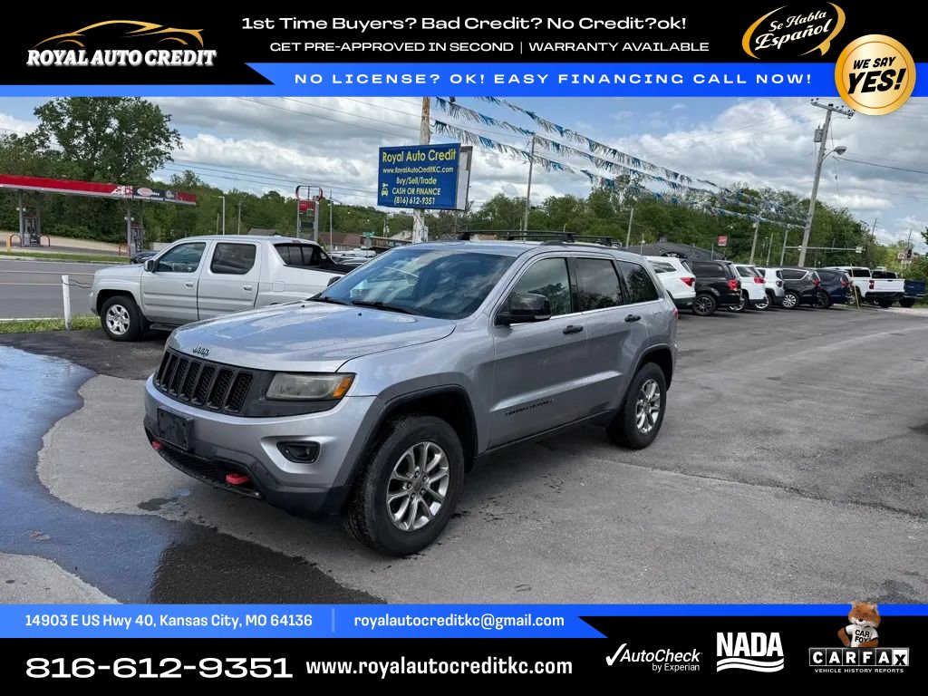 Used 2015 Jeep Grand Cherokee Limited AWD/4WD image 2