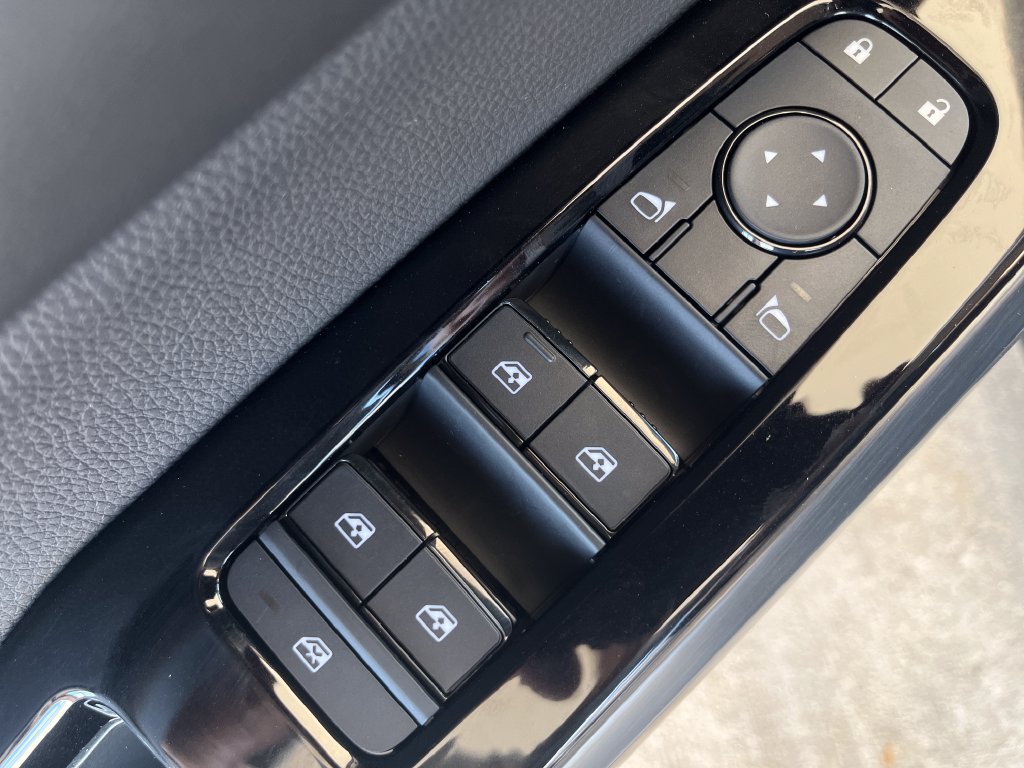 New 2026 Nissan Pathfinder SL FWD image 11