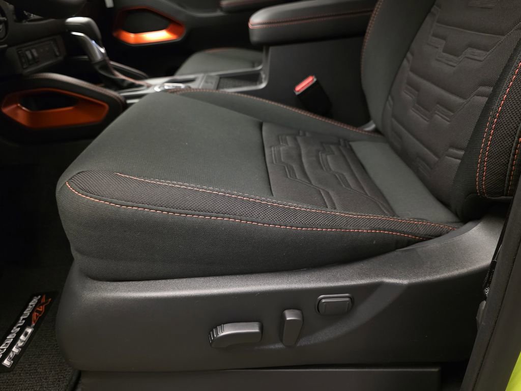 New 2026 Nissan Frontier PRO-4X w/ Pro-4x Convenience Package image 13