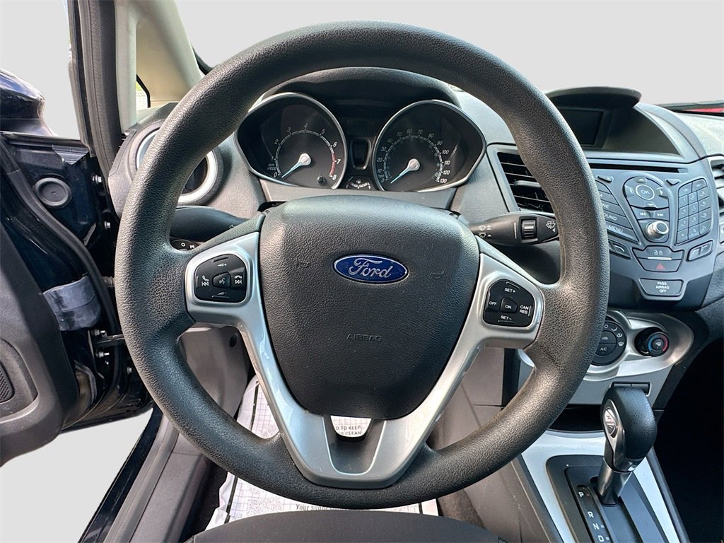 Used 2018 Ford Fiesta SE image 12