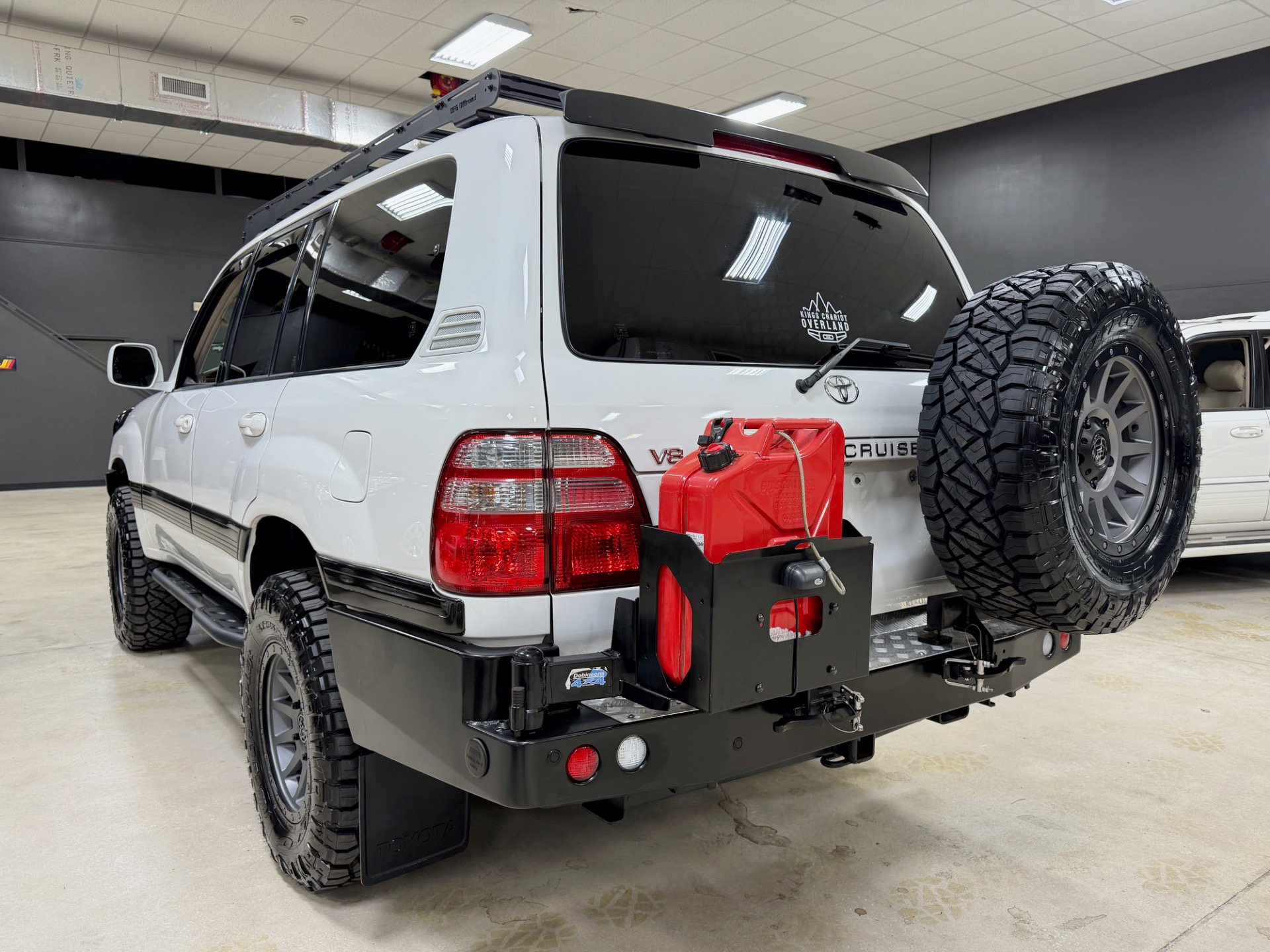 Used 2004 Toyota Land Cruiser image 9