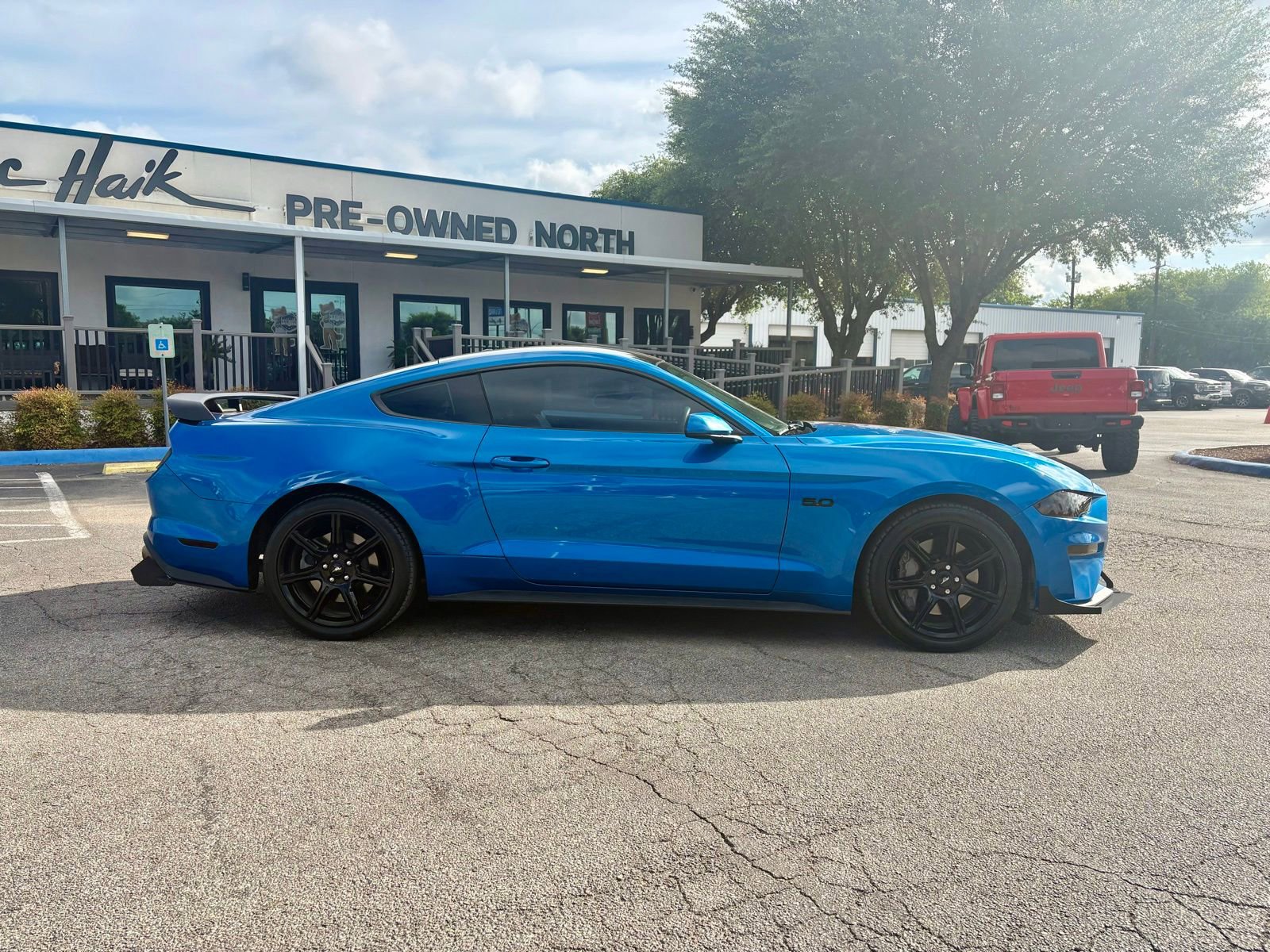 Used 2019 Ford Mustang GT w/ Equipment Group 301A RWD image 2