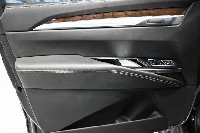 Used 2025 Cadillac Escalade ESV Sport Platinum w/ LPO, Floor Liner Package image 35