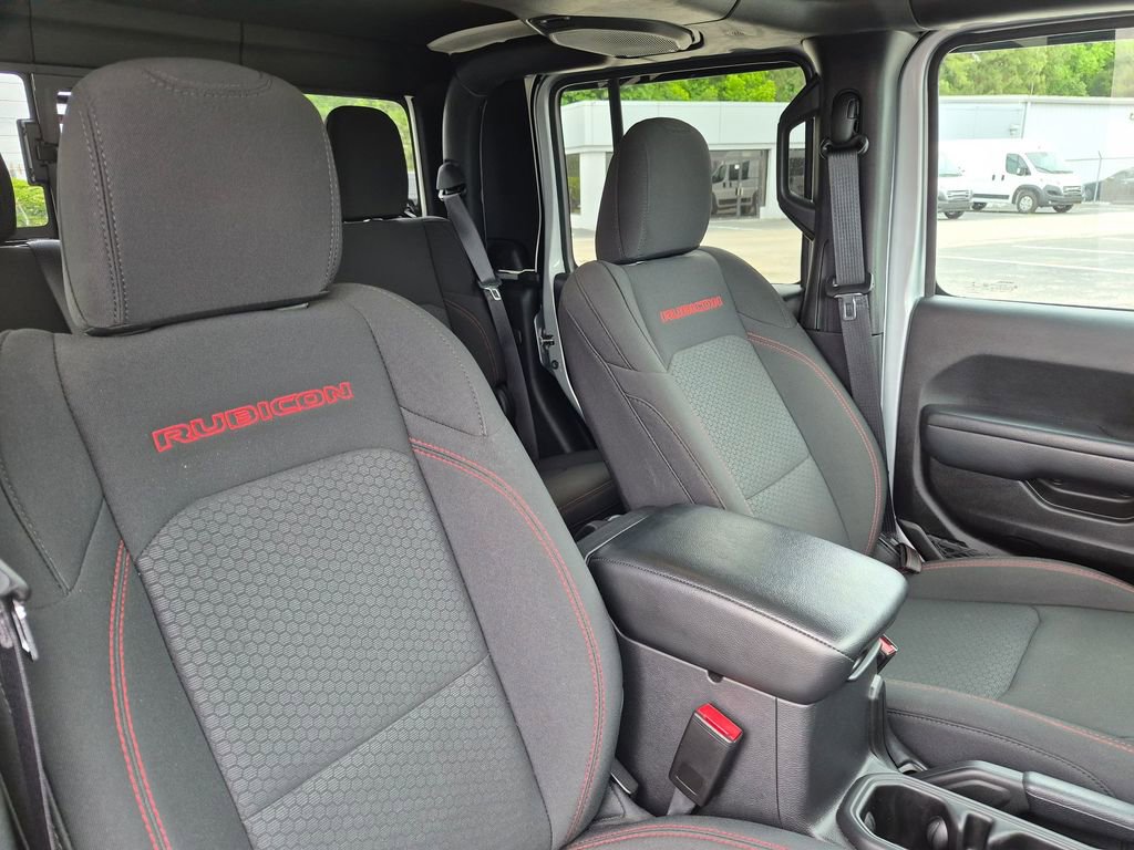 Used 2023 Jeep Gladiator Rubicon w/ LED Lighting Group AWD/4WD image 31