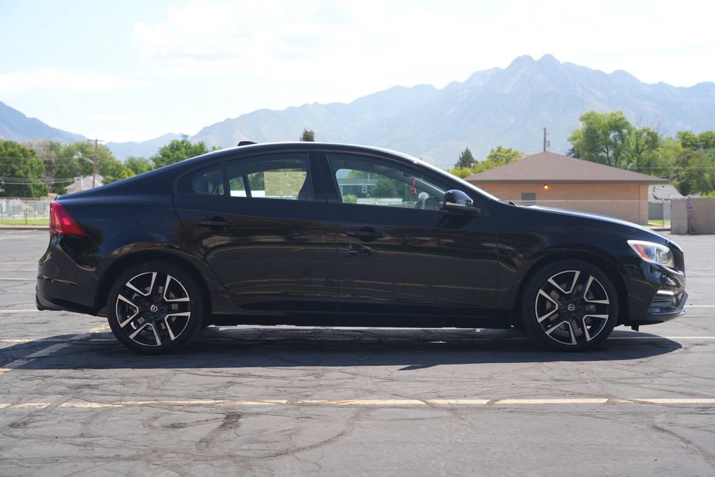 Used 2017 Volvo S60 T5 Dynamic AWD/4WD image 6