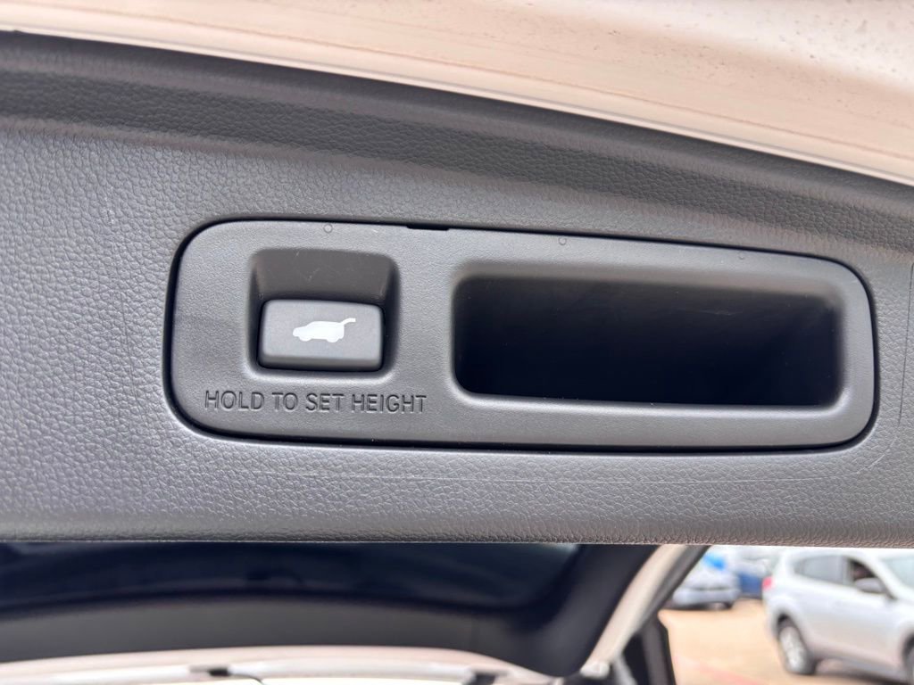Used 2024 Honda CR-V EX-L image 13