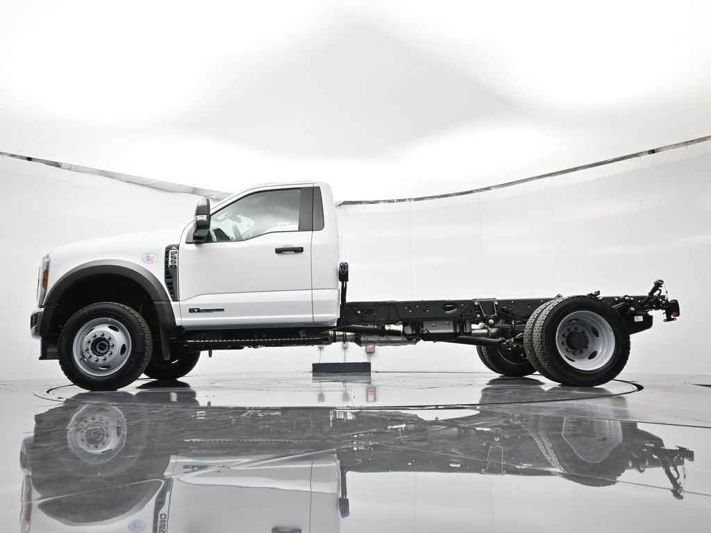 New 2026 Ford F550 4x4 Regular Cab Super Duty image 41