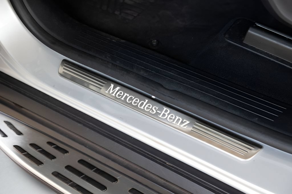 Used 2021 Mercedes-Benz GLS 580 4MATIC image 50
